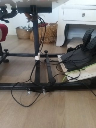 Cockpit Simracing + Thrustmaster T150