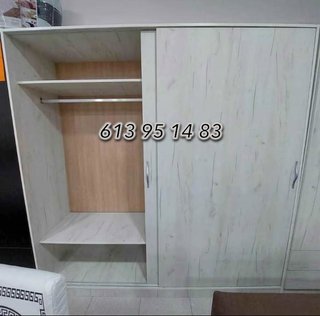 Armarios roperos blancos de madera