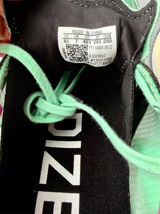 Zapatillas Adidas Adizero Verdes y Rosas