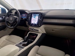 Volvo XC40 2023