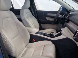 Volvo XC40 2023