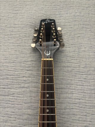Mandolina Epiphone MM-30 + funda Thomann