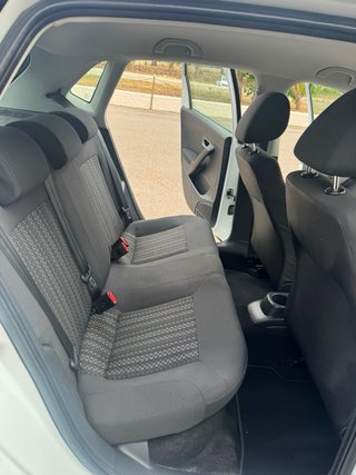 Volkswagen Polo 2016