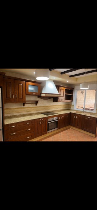 Muebles de Cocina Madera y Cristal