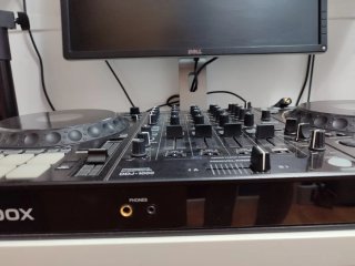 Controlador DJ Pioneer DDJ-1000