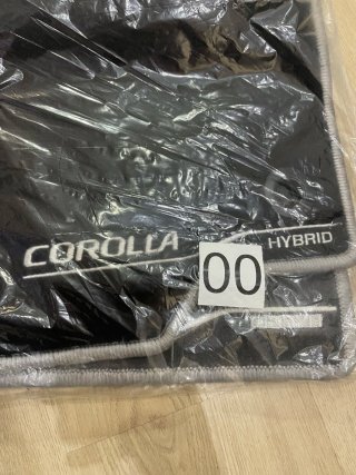 Alfombras Toyota Corolla Hybrid ORIGINALES