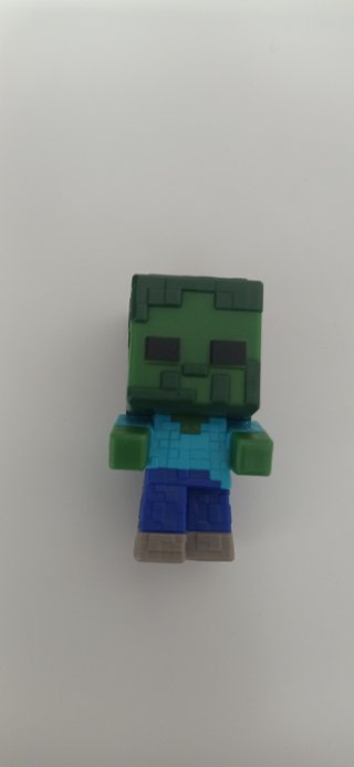 Figura Minecraft Huevo Kinder