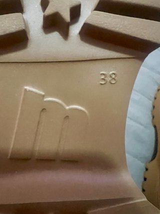 Botas Mustang Marrones y Amarillas