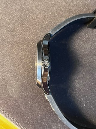 Reloj Gucci Timeless G Real Negro Amarillo