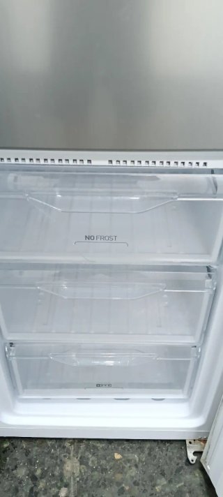 Nevera Indesit plateada 190 x 60