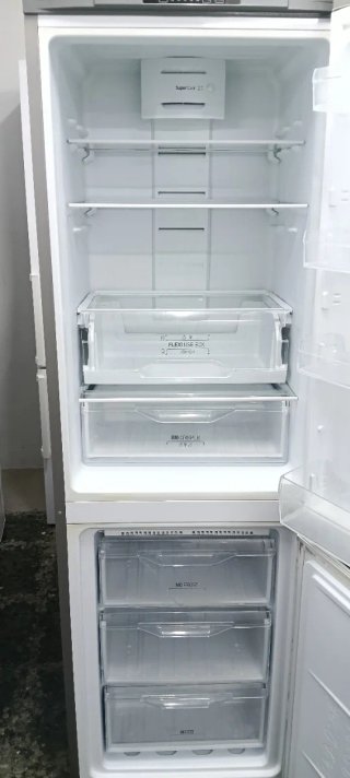 Nevera Indesit plateada 190 x 60
