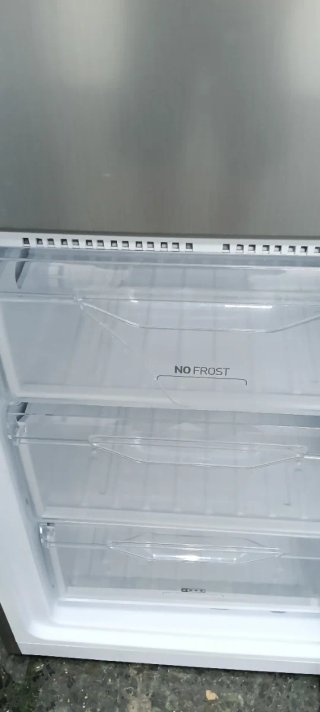 Nevera Indesit plateada 190 x 60