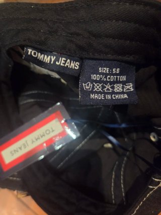 Cappello Tommy Jeans nero