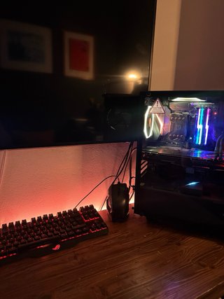 PC Gaming > Asus Strix 1080gtx NZXT Gskill 24GB,