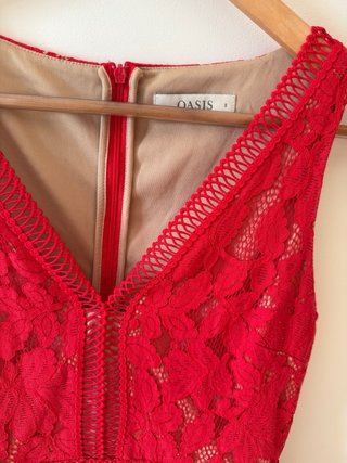 Vestido Oasis Rojo Encaje