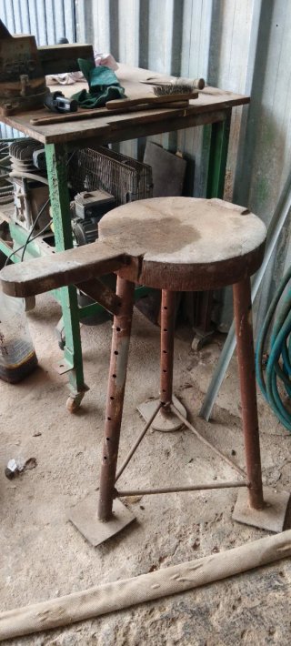 Yunque de hierro antiguo de 68kg