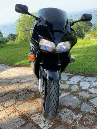 Honda VFR 800 '98 Negra