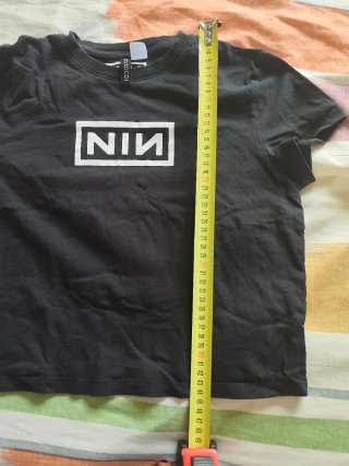 Camiseta corta chica Divided