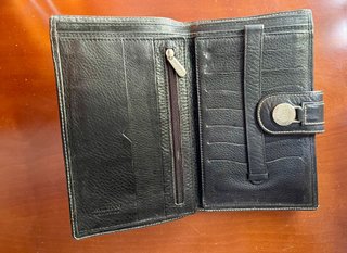 Billetero de piel negro Daviletto