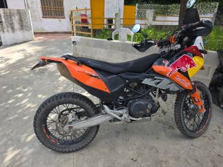 KTM 690 Enduro