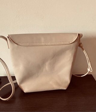 Bolso bandolera beige