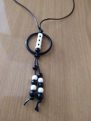 Collana nuova donna con cerchio e perline