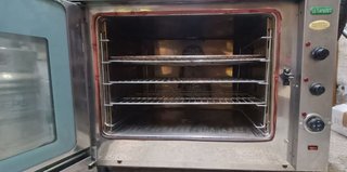 Horno profesional acero inoxidable Unox trifásico