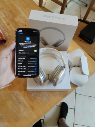 Apple AirPods Max