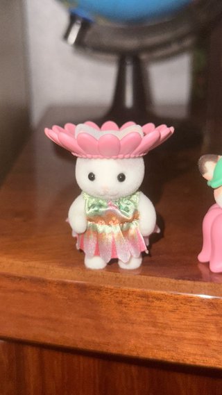 Sylvanian Families Hada Vestido Flores