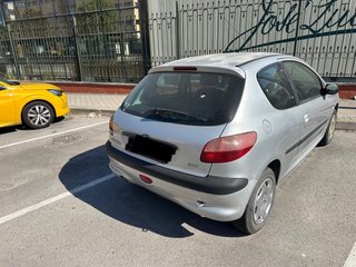 Peugeot 206 2001