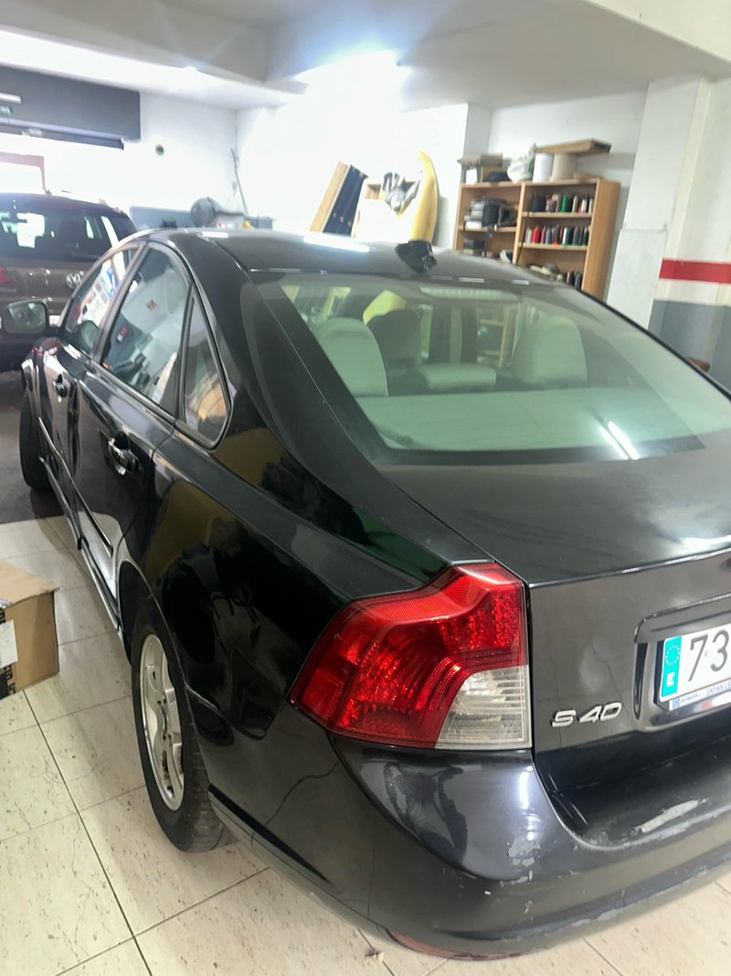 Volvo C40 2008 - foto 1