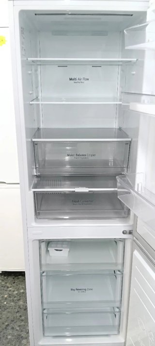 NEVERA COMBI L G NO FROST ENERGÍA A+
