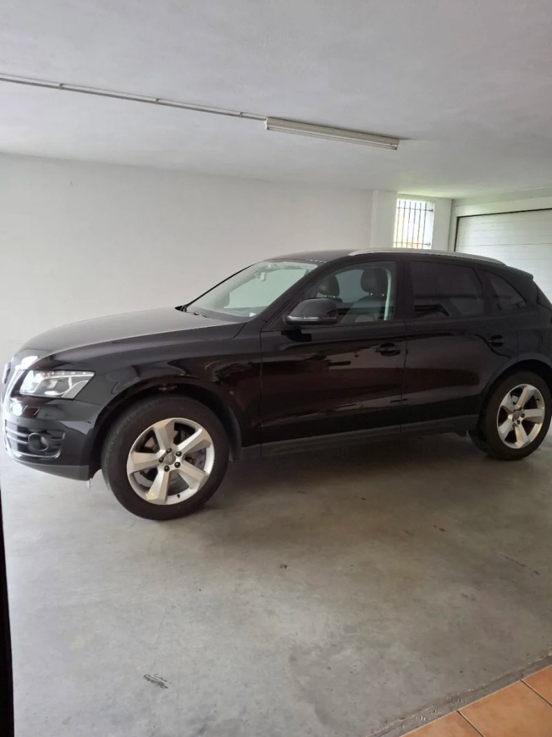Audi Q5 2010 - foto 1
