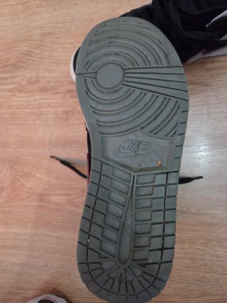 Zapatillas Nike Air Jordan Negras Rojas