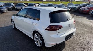 Volkswagen Golf R300