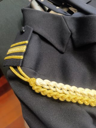 Traje azul marino comunión con camisa