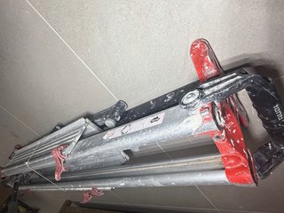 Cortazafitos Rubi 130 cm profesional