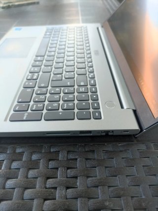 Portátil Lenovo ThinkBook 14g6 i3