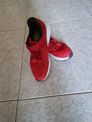 Zapatillas Nike Talla 35 Rojas