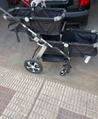 Carro gemelar a estrenar