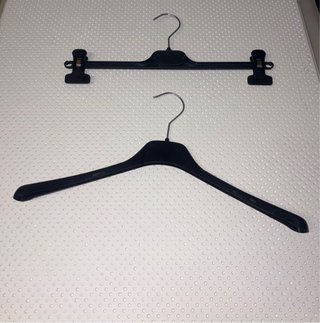 Perchas para ropa (pantalones/camisetas)