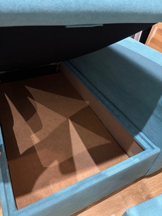 Sofá Cama Esquinero como nuevo con dos pufs