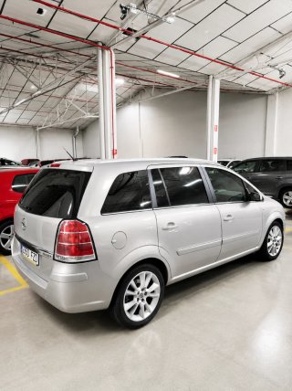 Opel Zafira 2008