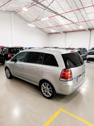 Opel Zafira 2008