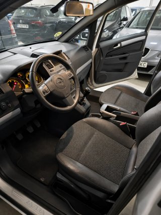 Opel Zafira 2008