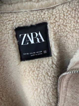 Chaqueta Zara pelo beige Talla XS