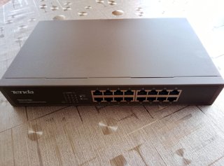 Switch Tenda TEG1016D 16 Porte Gigabit