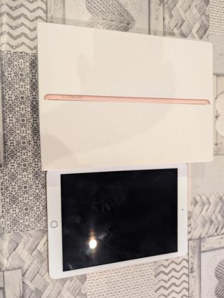 iPad 6ª Gen Dorado