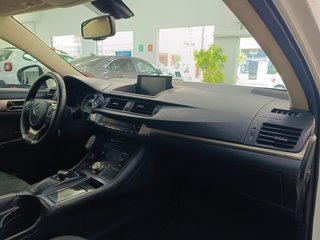 Lexus CT 2021