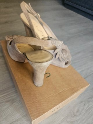 Zapatos Unisa Beige Talla 38